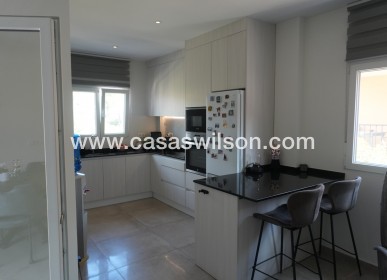 Venta - Chalet - La Romana - Inland