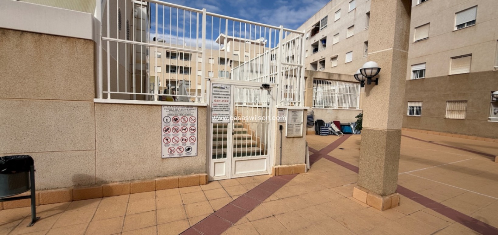 Sale - Apartment - Torrevieja - Costa Blanca