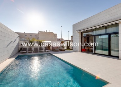 Nueva construcción  - Chalet - Pilar de la Horadada - pueblo
