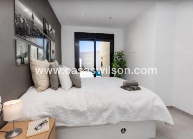 Nueva construcción  - Chalet - Pilar de la Horadada - pueblo