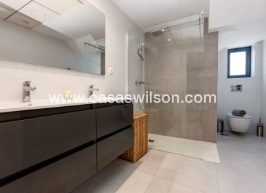 Nueva construcción  - Chalet - Pilar de la Horadada - pueblo