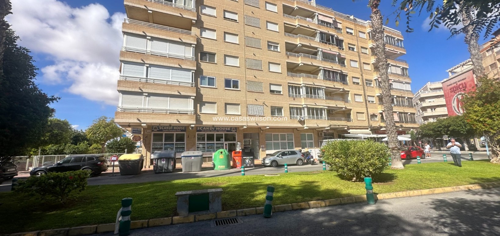 Sale - Appartement - Torrevieja