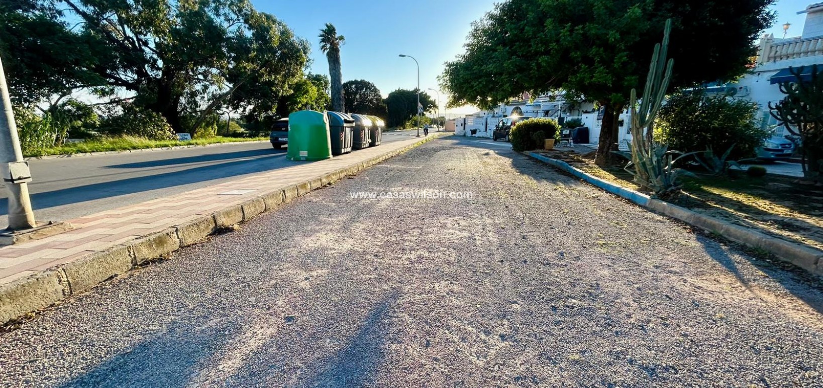 Sale - Townhouse - Torrevieja - Costa Blanca