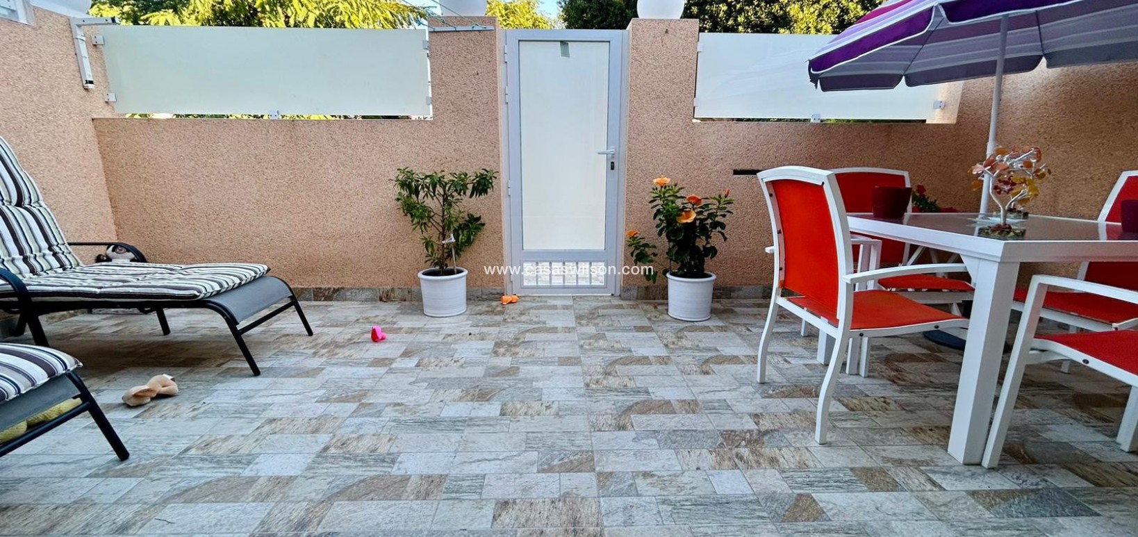 Sale - Townhouse - Torrevieja - Costa Blanca