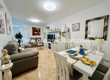 Sale - Townhouse - Torrevieja - Costa Blanca