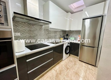 Sale - Townhouse - Torrevieja - Costa Blanca