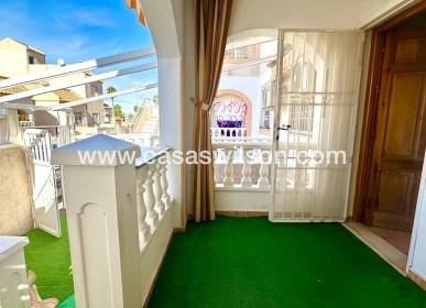 Sale - Bungalow - Torrevieja - Torretas