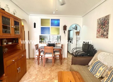 Sale - Bungalow - Torrevieja - Torretas