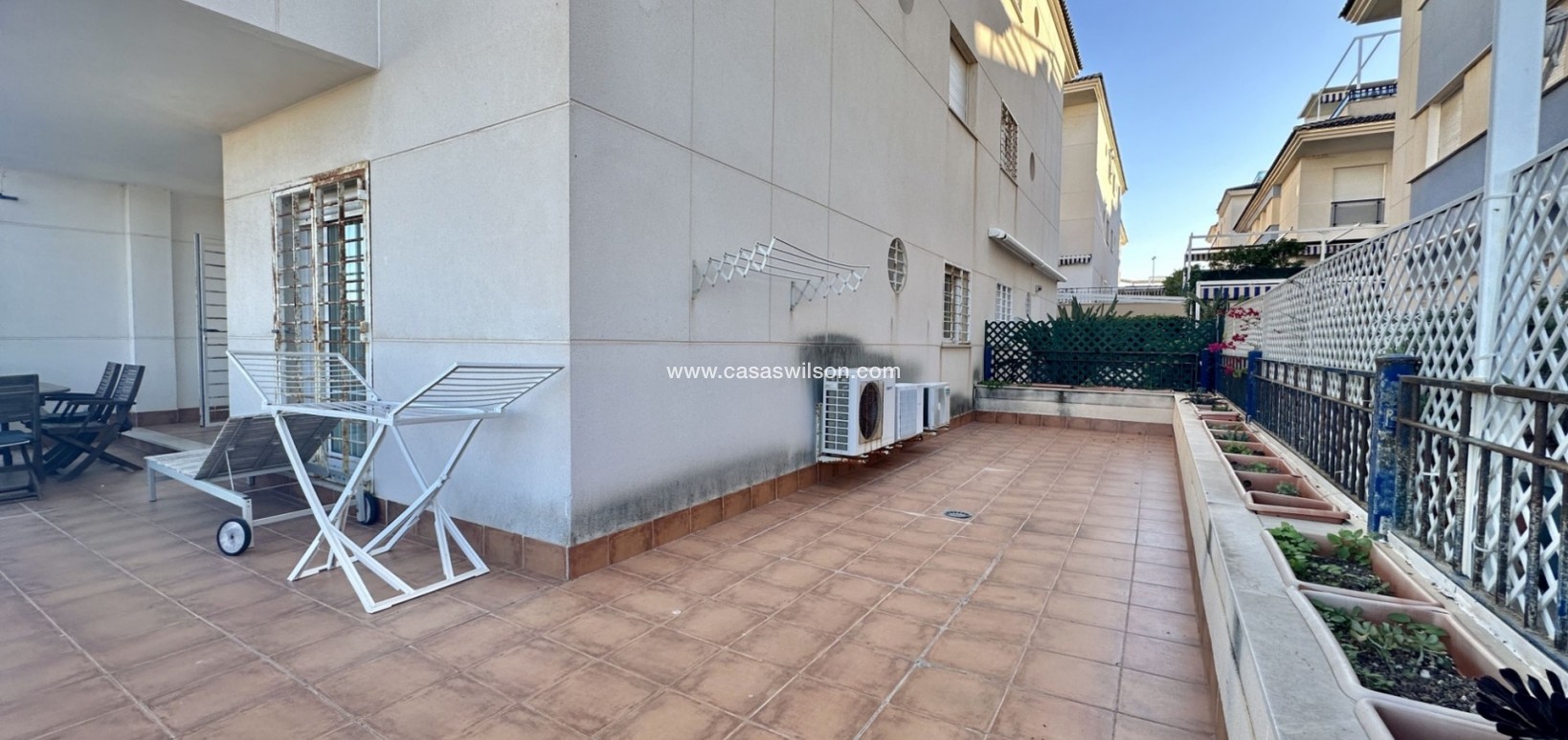 Sale - Apartment - Mil Palmeras