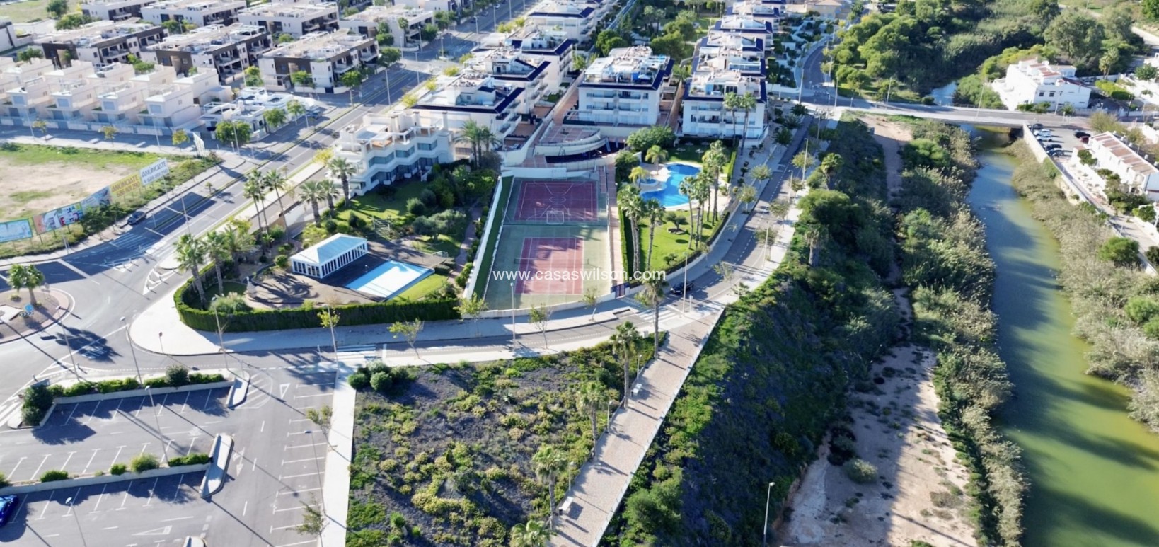 Sale - Apartment - Mil Palmeras