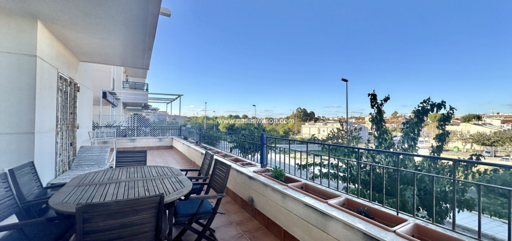 Sale - Apartment - Mil Palmeras