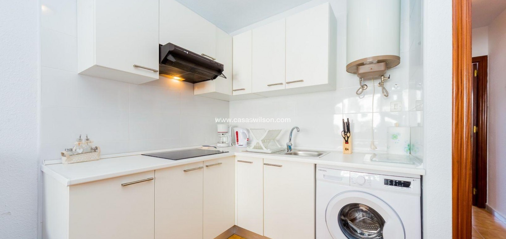 Sale - Apartment - Torrevieja - Calas blanca