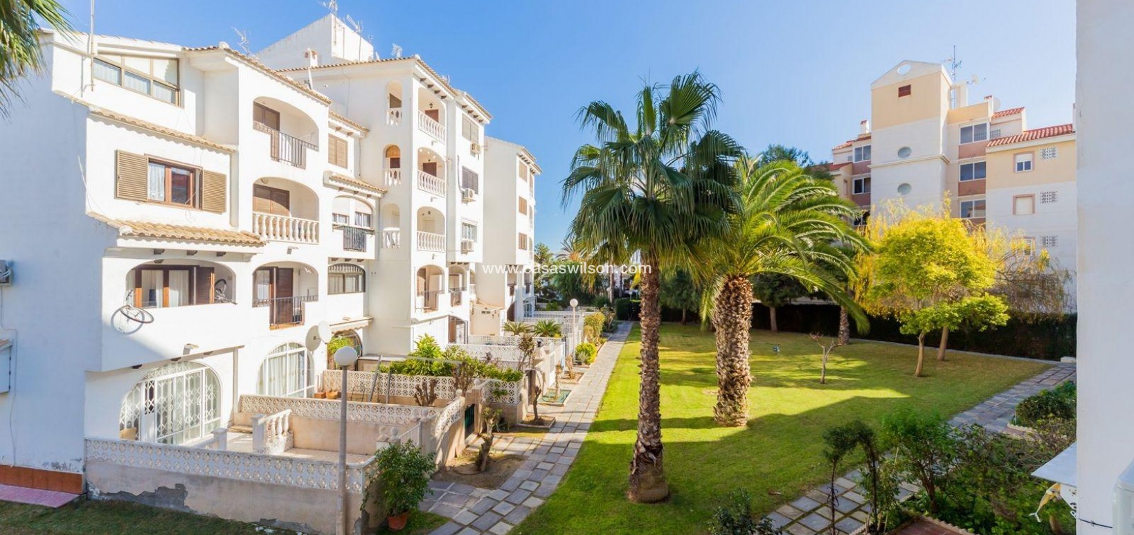 Sale - Apartment - Torrevieja - Calas blanca