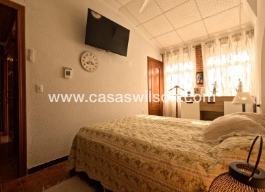 Sale - Townhouse - Torrevieja - El Acequión - Los Náufragos