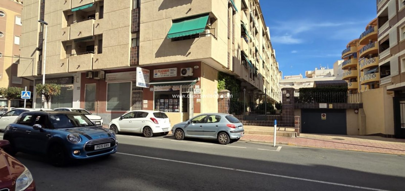 Sale - Apartment - Torrevieja - Costa Blanca
