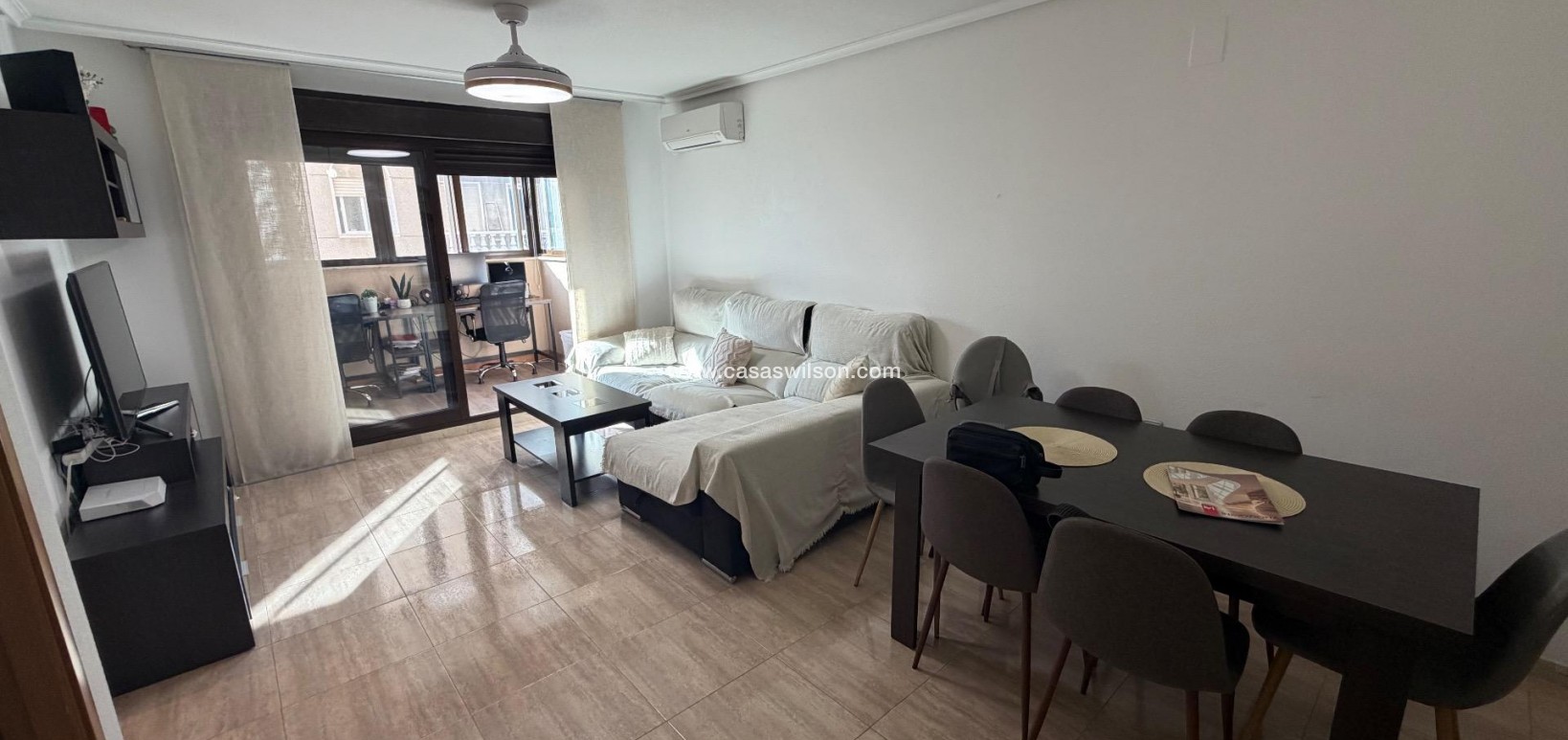Sale - Apartment - Torrevieja - Centro