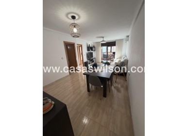 Sale - Apartment - Torrevieja - Centro