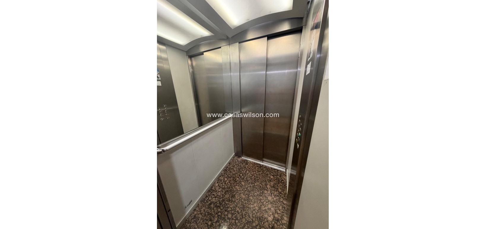 Sale - Apartment - Torrevieja - Centro