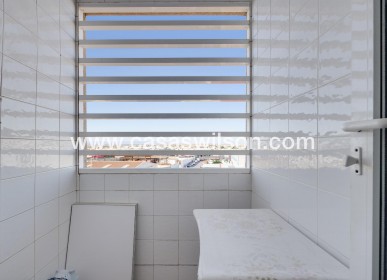 Sale - Apartment - Torrevieja - Costa Blanca