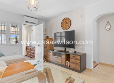 Sale - Bungalow - Torrevieja - Costa Blanca