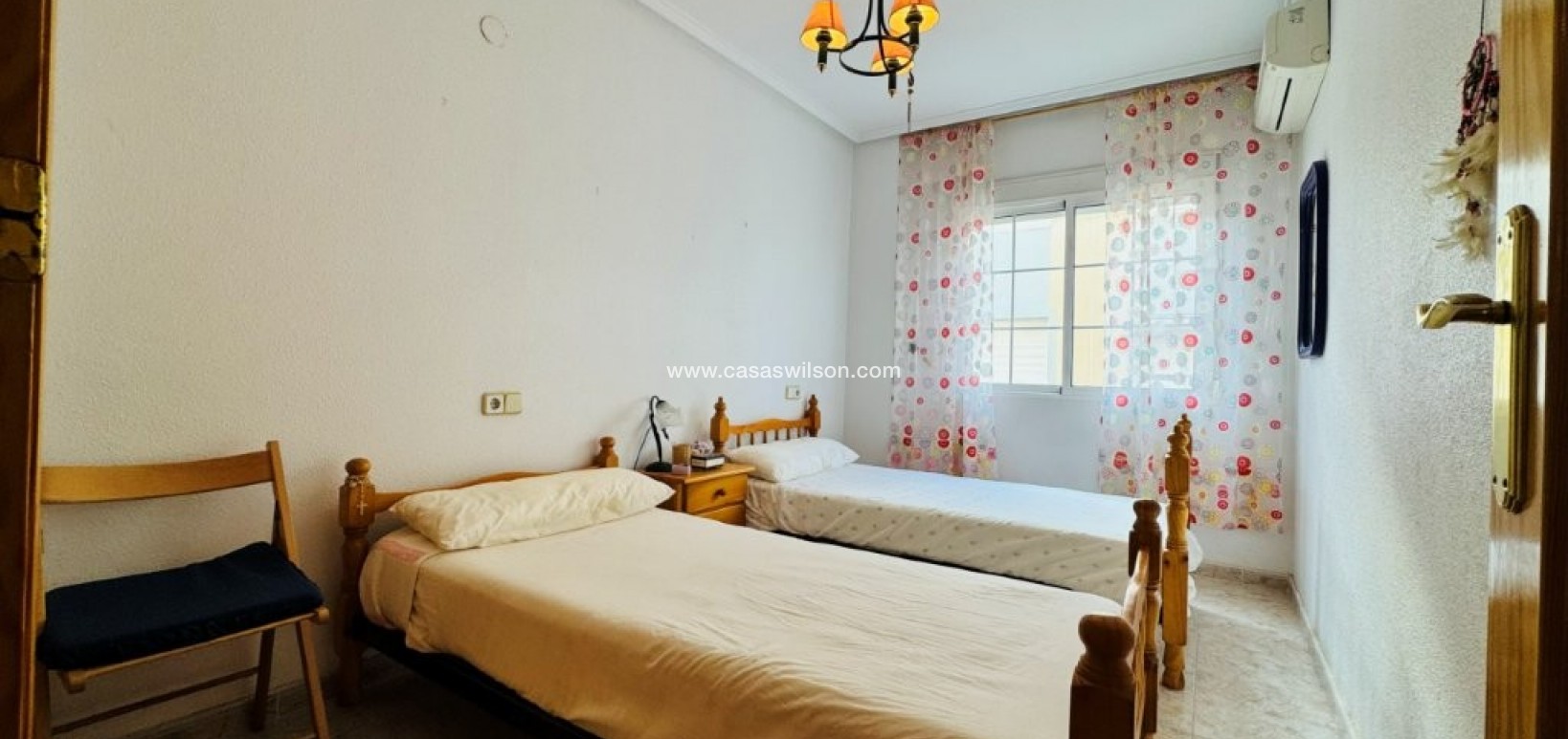 Sale - Apartment - La Mata - Costa Blanca