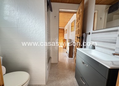 Sale - Villa - Villamartin - Villamartín