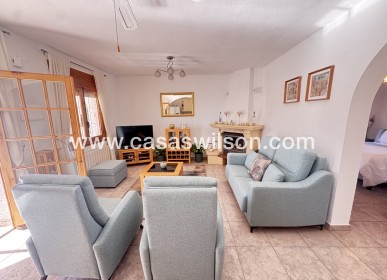 Sale - Villa - Villamartin - Villamartín