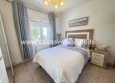 Sale - Villa - Villamartin - Villamartín