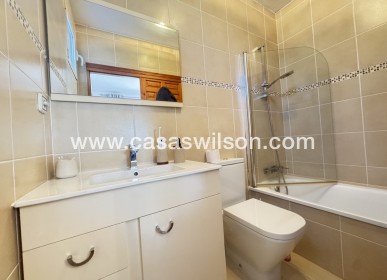 Sale - Villa - Villamartin - Villamartín