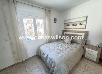 Sale - Villa - Villamartin - Villamartín