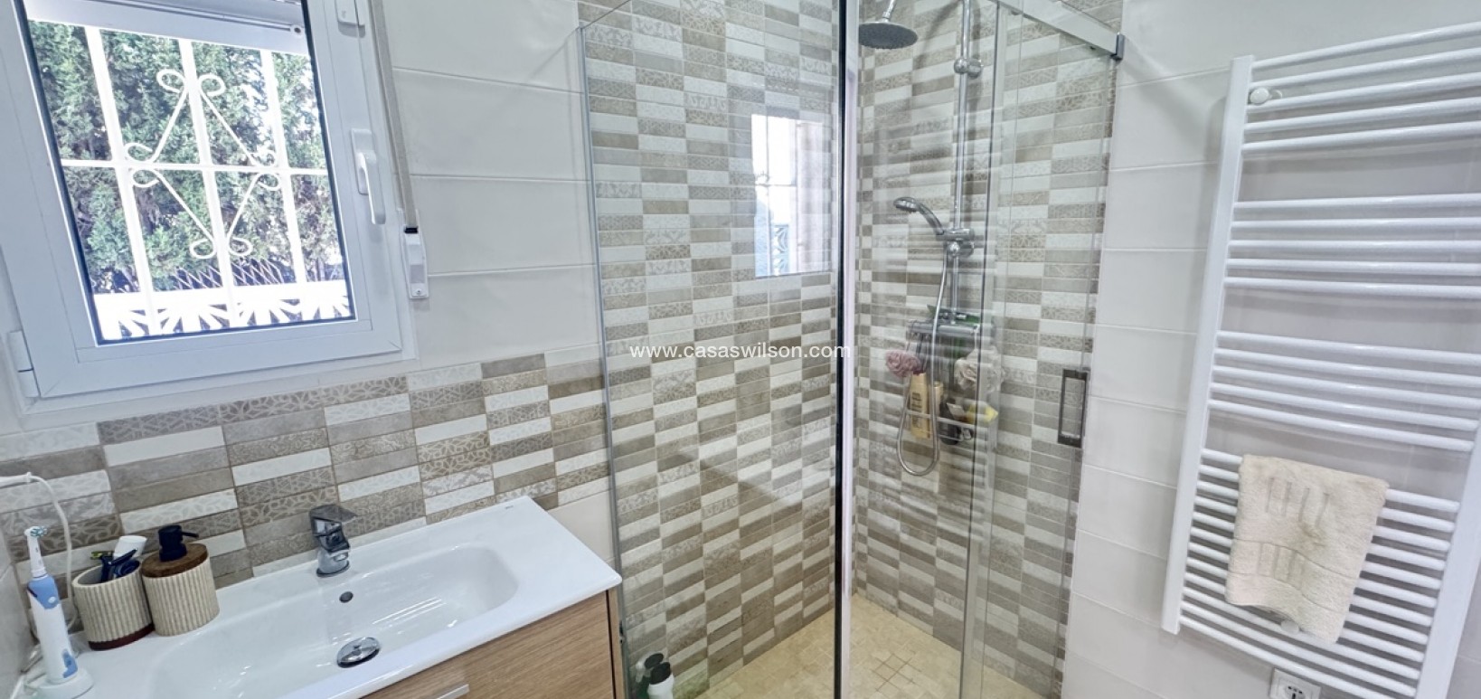 Sale - Villa - Villamartin - Villamartín