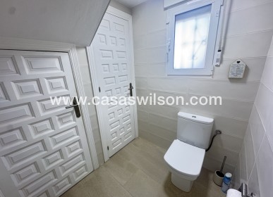 Sale - Villa - Villamartin - Villamartín