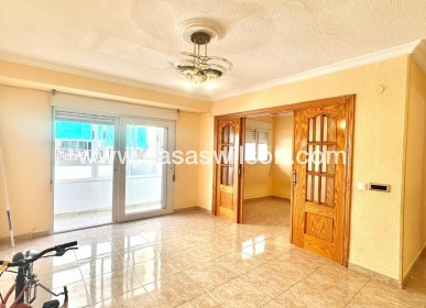 Sale - Apartment - Torrevieja - Estacion De Autobuses