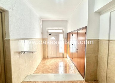 Sale - Apartment - Torrevieja - Estacion De Autobuses