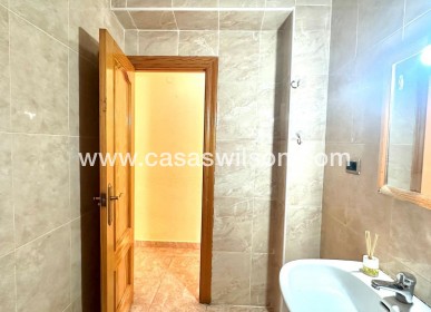 Sale - Apartment - Torrevieja - Estacion De Autobuses