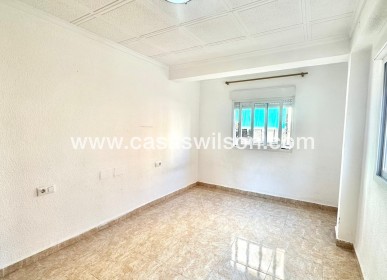 Sale - Apartment - Torrevieja - Estacion De Autobuses