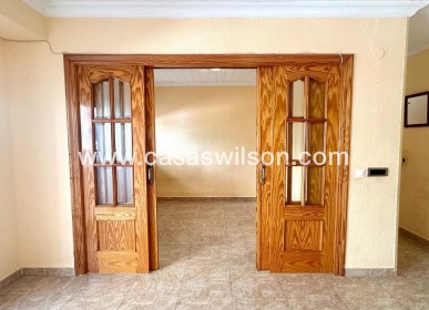 Sale - Apartment - Torrevieja - Estacion De Autobuses