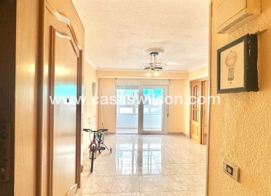 Sale - Apartment - Torrevieja - Estacion De Autobuses