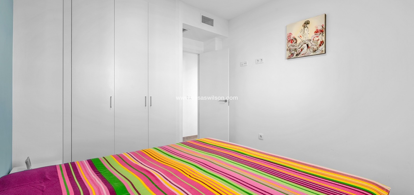 Sale - Apartment - Orihuela Costa - Costa Blanca