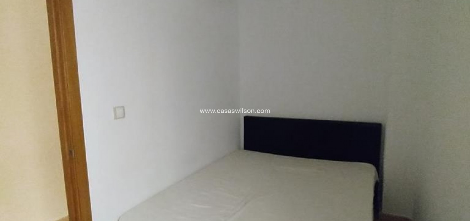 Sale - Apartment - Torrevieja - CENTRO CASCO URBANO