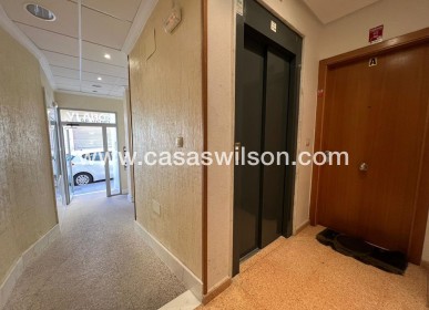 Sale - Apartment - Torrevieja - CENTRO CASCO URBANO