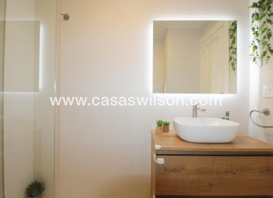 Sale - Apartment - Torrevieja - Costa Blanca