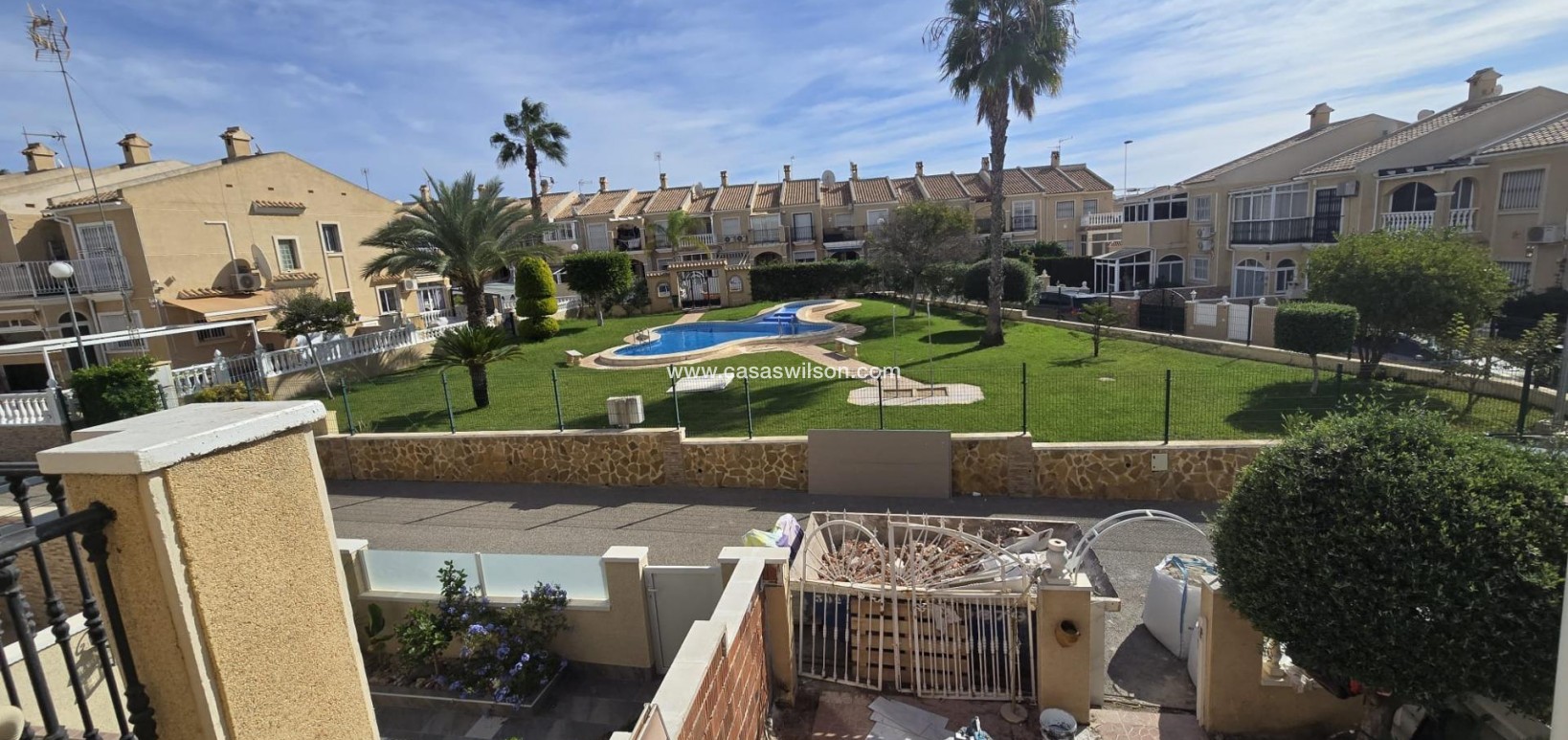 Sale - Townhouse - Torrevieja - Aguas Nuevas