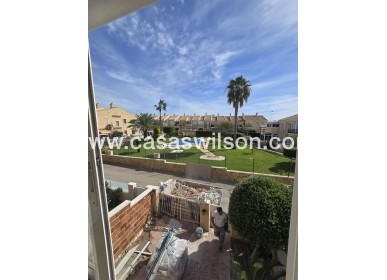 Sale - Townhouse - Torrevieja - Aguas Nuevas