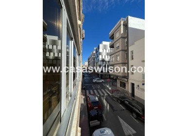 Sale - Apartment - Torrevieja - Centro