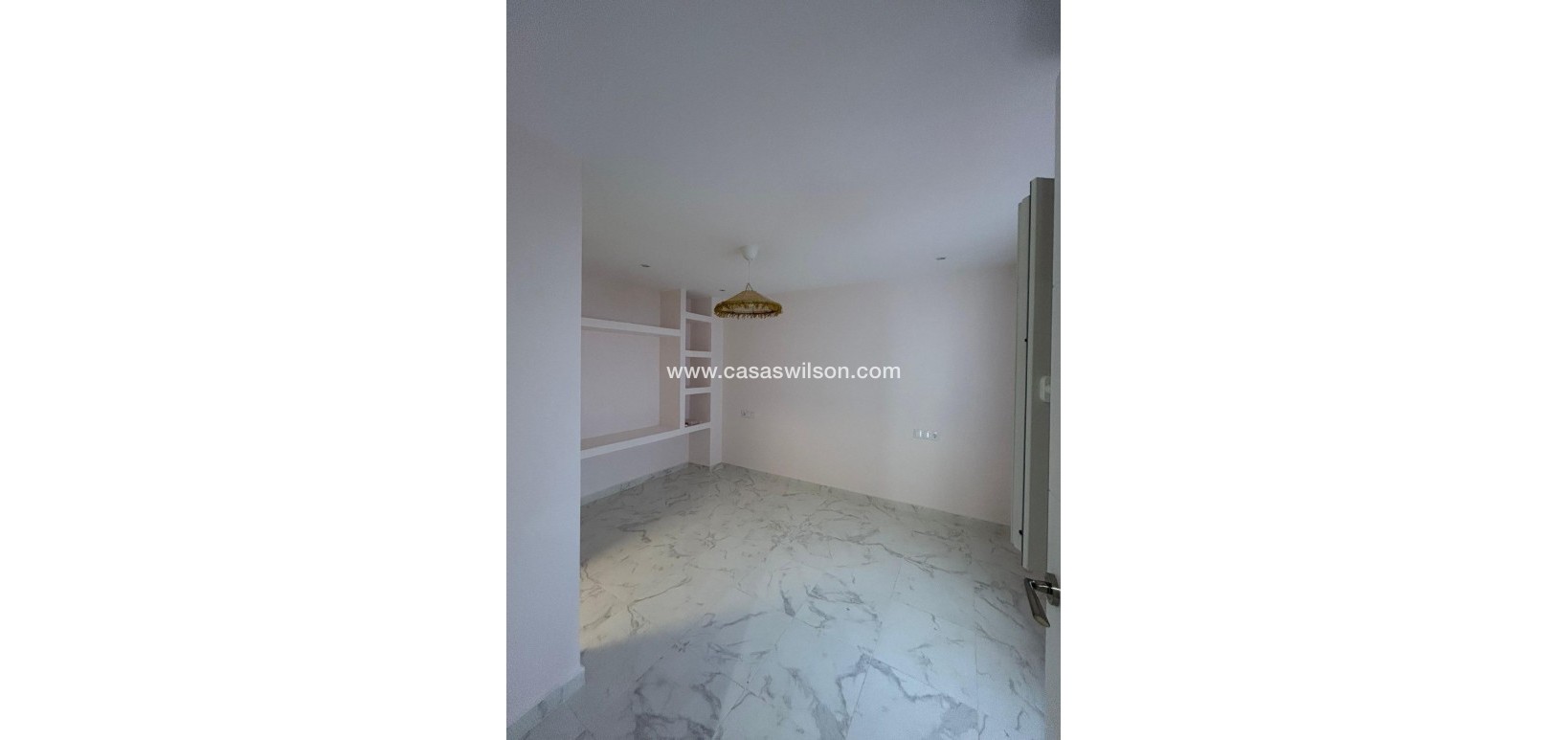 Sale - Apartment - Torrevieja - Centro