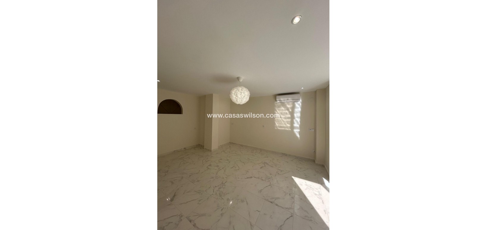 Sale - Apartment - Torrevieja - Centro