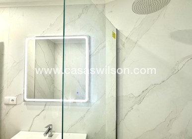 Sale - Appartement - Torrevieja - La Mata pueblo