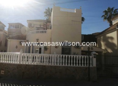 Sale - Villa - Villamartin - Villamartín