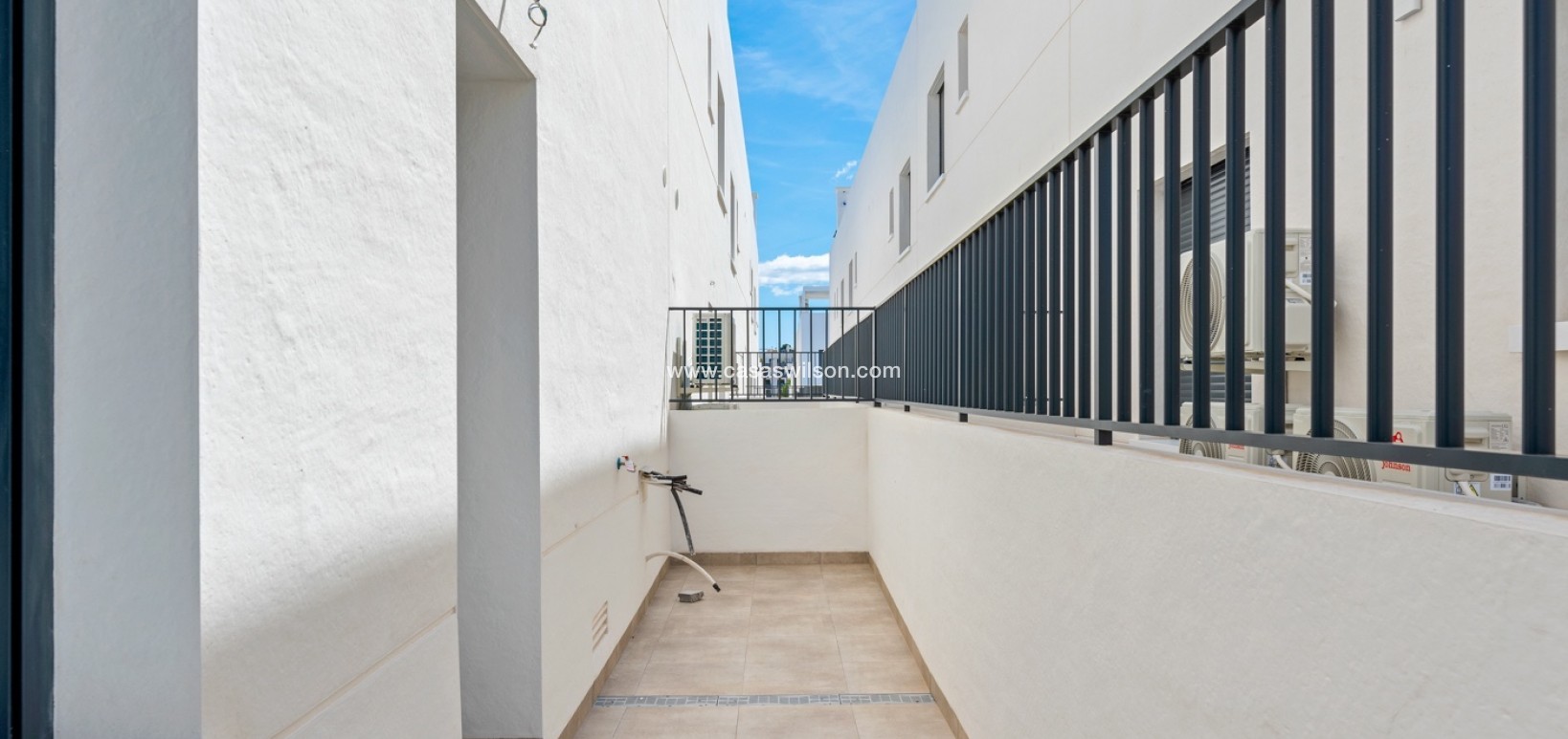 Sale - Apartment - San Miguel de Salinas - Inland